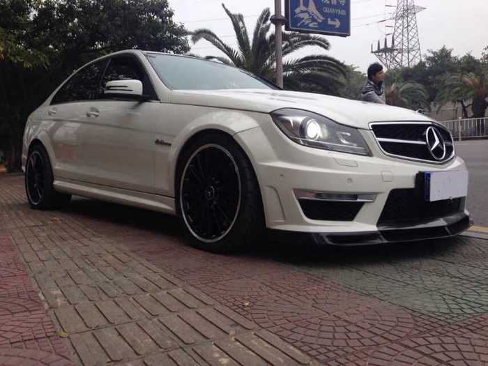 【厦门】2012年11月奔驰 cla amg 2012款 奔驰c 63 amg coupe 动感型