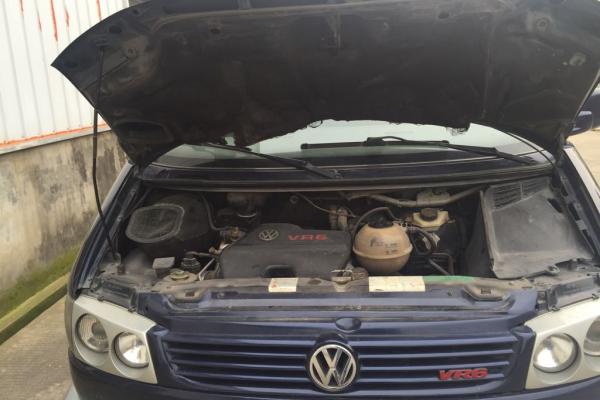 2000年5月 大众 卡罗瓦雷 vr6 2.8 t4