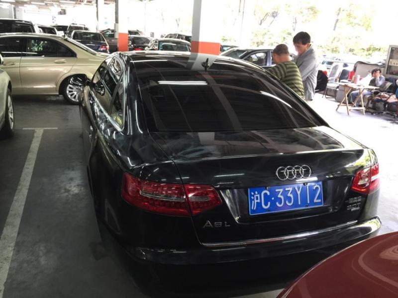 奥迪 奥迪a6l 3.0tfsi quattro 豪华型图片