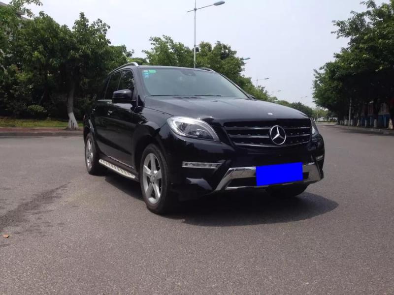 【厦门】2014年8月 奔驰 ml级越野车 ml320 4matic 黑色 自动档