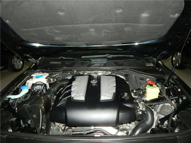 大众 途锐(进口) 3.0tdi v6柴油标配型图片