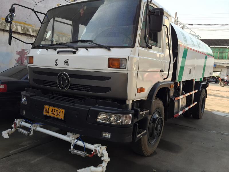 【长沙】2010年12月中联重科原装洒水车