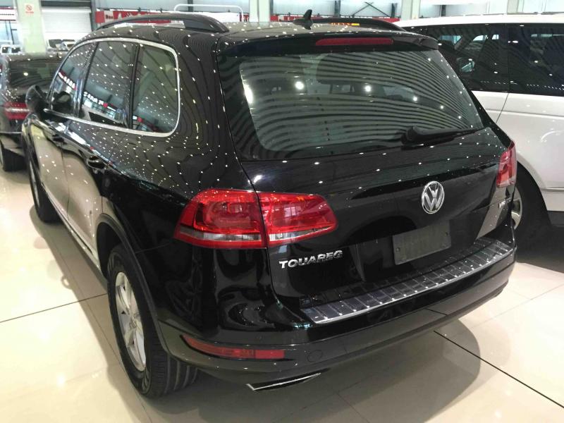 0tdi 自动 v6柴油豪华型 黑色 自动档