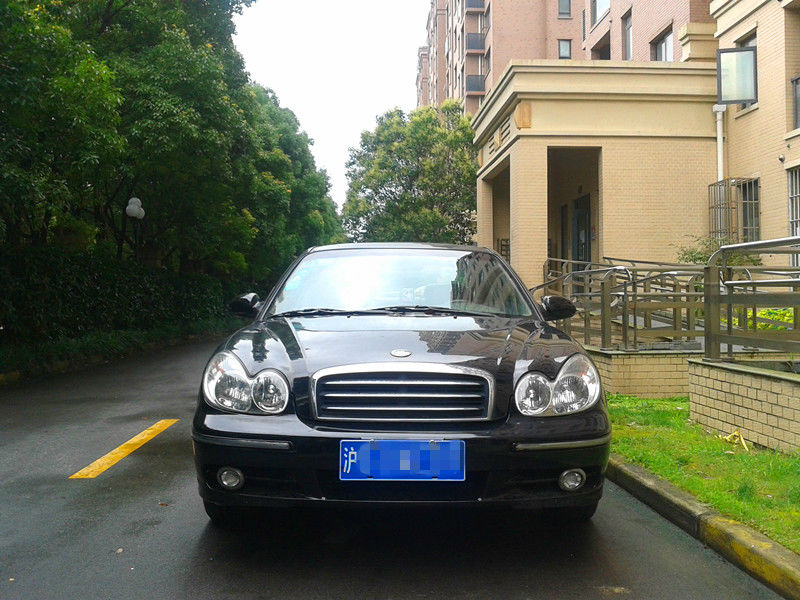 【上海】2003年9月 现代 索纳塔 2003款 2.7 gls 尊贵型 黑色 自动档