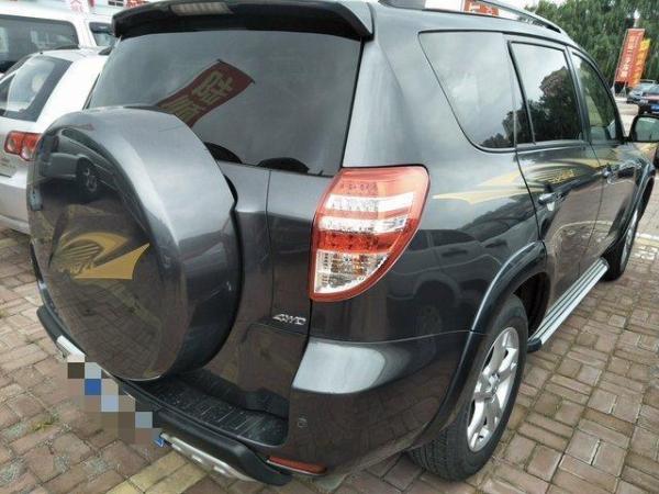 【丹东】2013年5月 丰田 rav4 灰色 自动档