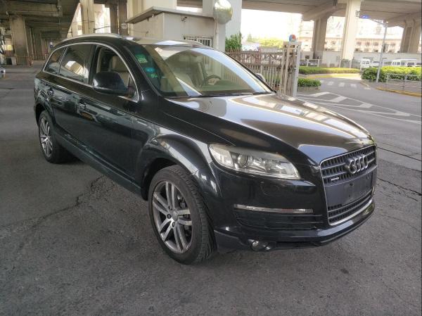 2008年5月奥迪 奥迪q7 2010款 q7 4.2 fsi quattro 豪华型