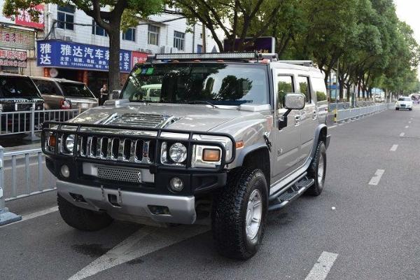 【宁波】2003年7月 悍马 h2 6.0 防弹车 香槟色 自动档