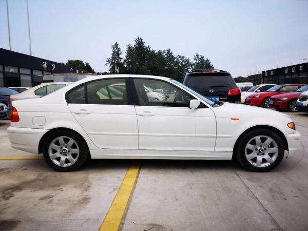 【台州】2005年6月 宝马 宝马3系 318i 2.0l 标准型 手动挡