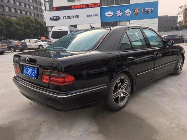 【上海】2002年5月 奔驰e级 e280 2.8l 手自一体