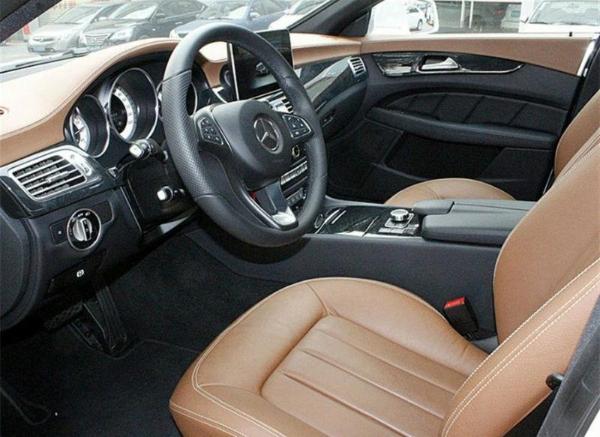 【北京】2015年10月 奔驰 cls级 cls260 2.0t 黑色 自动档