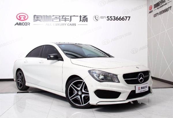 【郑州】2016年11月 奔驰 cla级 cla260 4matic 2.0t 白色 自动档