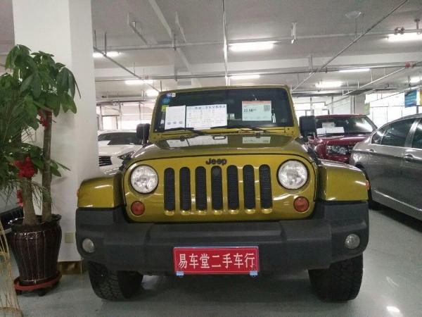 【长春】2008年11月 jeep 牧马人 3.8 四门 sahara 绿色 自动档
