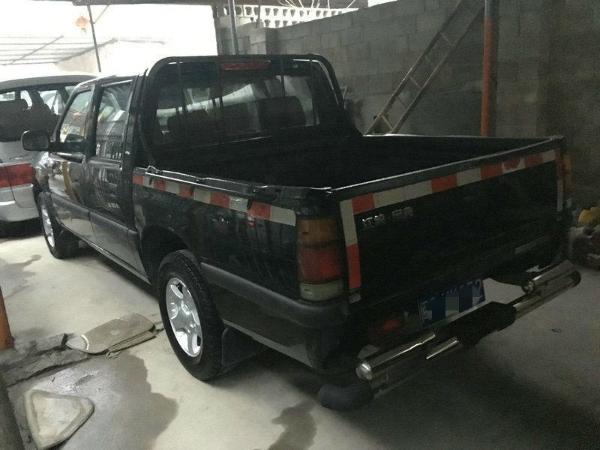江铃宝典 2012款 2.8t 手动 柴油 两驱豪华型