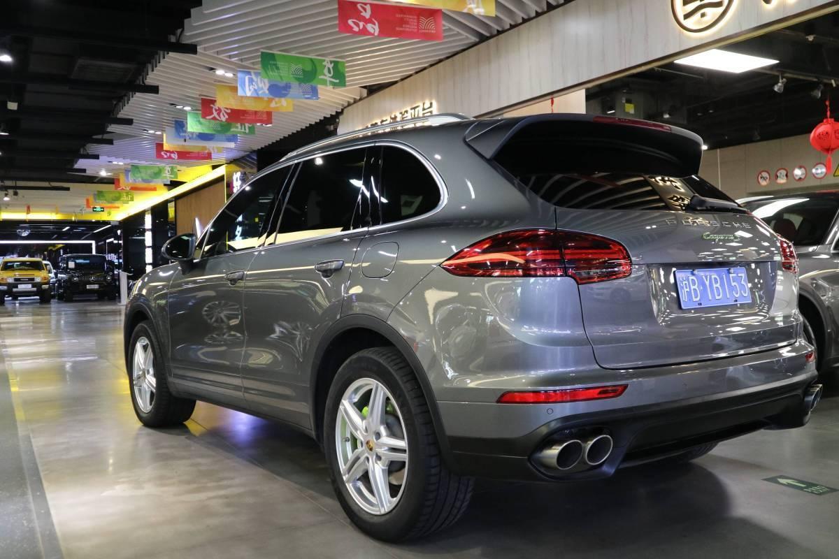 【上海】2017年1月 保时捷 cayenne新能源 2016款 cayenne s e-hybrid
