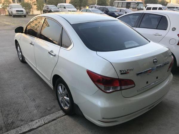轿车 日产 宣城二手轩逸 近年二手轩逸比较   基本配置 编号