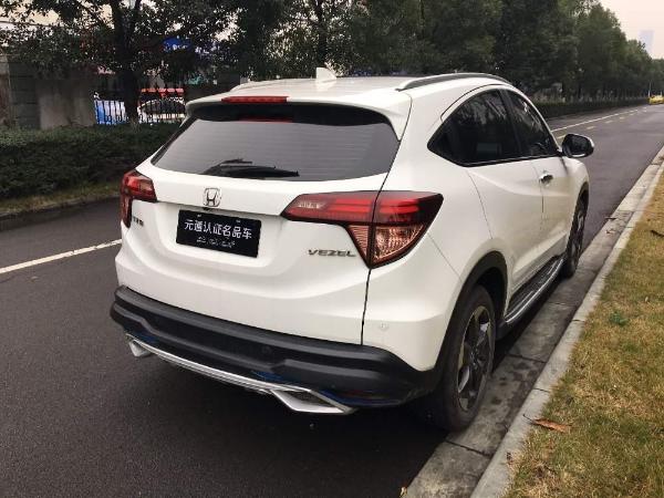 本田缤智越野车1.8自动档相比1.5哪个耗油,哪个车好