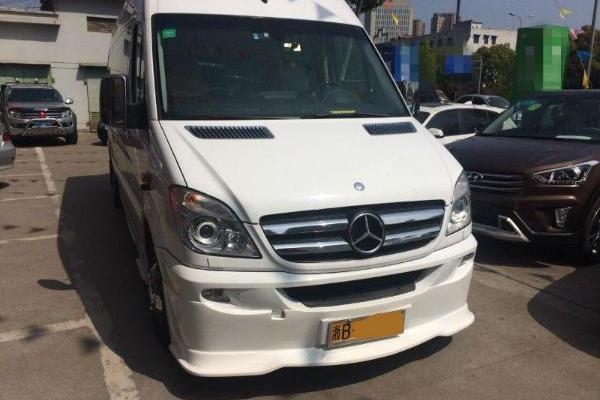 奔驰 斯宾特 524 3.5 v6