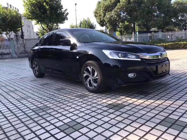 【嘉兴】2018年3月 本田 雅阁 2.0l cvt舒适版 黑色 自动档