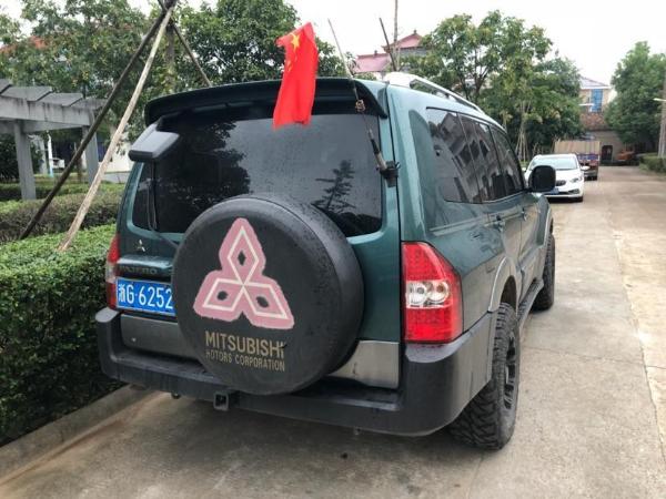 【金华】2006年9月 三菱 帕杰罗 v77 3.8l 豪华版 手自一体
