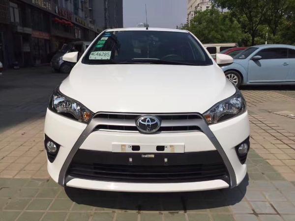 丰田 雅力士 yaris l 致炫 1.5g 炫动天窗特别版