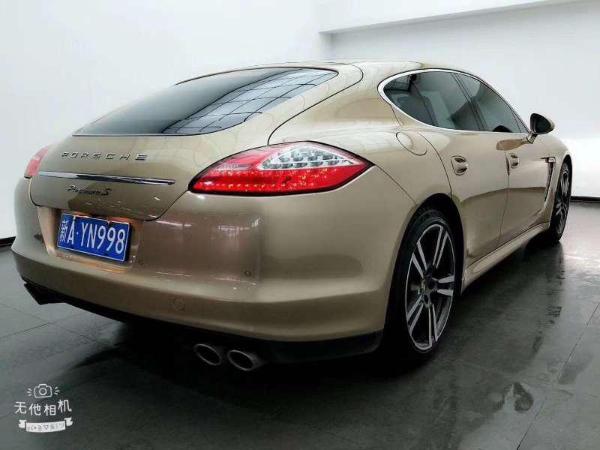 乌鲁木齐2012年8月保时捷panamera2012款36l香槟色自动档