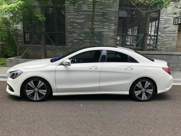 【广州】2017年1月 奔驰cla级 cla200 1.6t 时尚型 手自一体