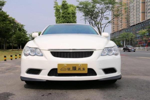 2005年11月 丰田 锐志 2.5v 天窗版