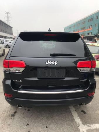 【杭州】2017年1月 jeep 大切诺基 3.0t 舒享导航版 柴油 手自一体