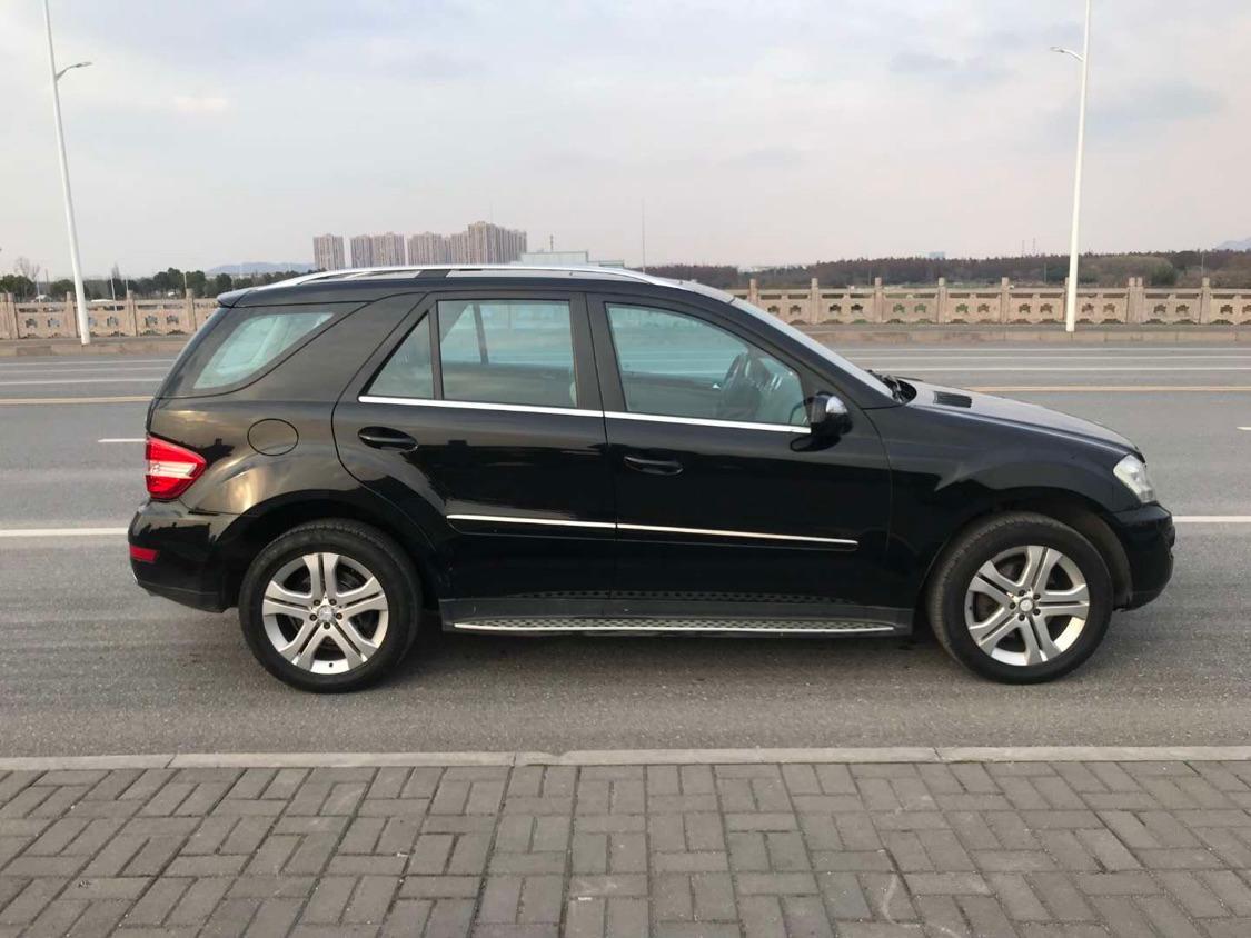 奔驰ml级 2011款 ml350 3.5l 4matic 豪华型图片