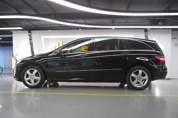 奔驰r级 r320 4matic 3.0t 豪华型