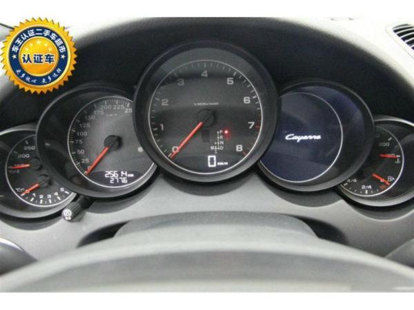 【海口】2014年2月 保时捷 卡宴 3.0t 白色 手自一体