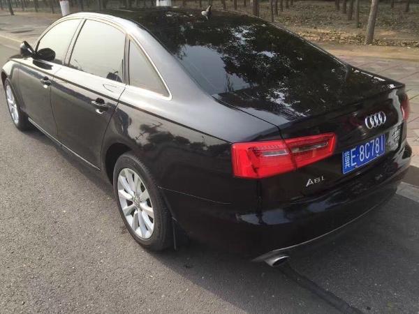 奥迪 奥迪a6l a6l 2.0t fsi 舒适型