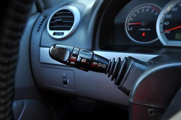 【沈阳】2005年8月 别克 凯越 hrv 1.6 le 豪华版 银灰 自动档