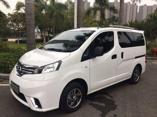 【佛山】2016年1月 日产 nv200 1.6 尊享型 白色 自动档