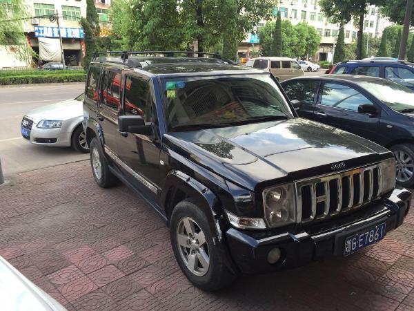 【金华】2008年3月 jeep 指挥官 5.7 hemi 黑色 手自一体