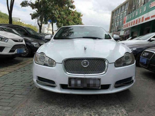 捷豹xf 3.0t v6 sc 豪华版