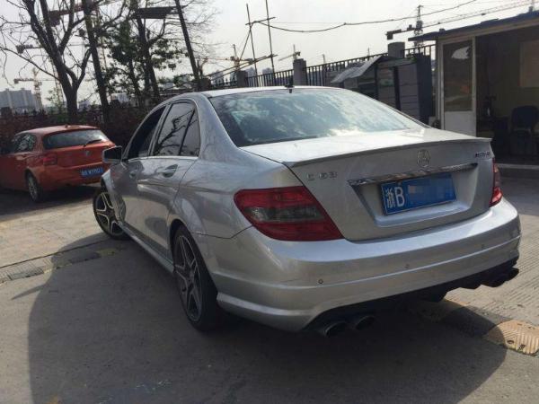 奔驰c级 amg c63 amg 6.2高性能版