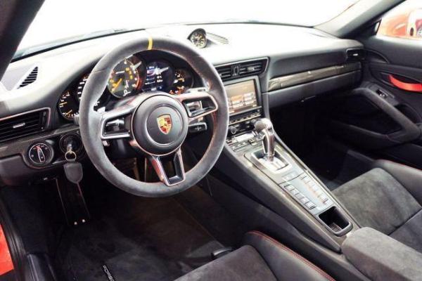保时捷911gt3内饰,保时捷911内饰 【武汉】2017年4月 保时捷 911 gt3 rs 4.0 橙色 自动档