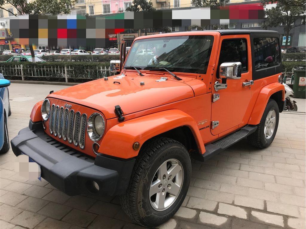 【六安】2013年3月 jeep 牧马人 3.6l 两门 自动档