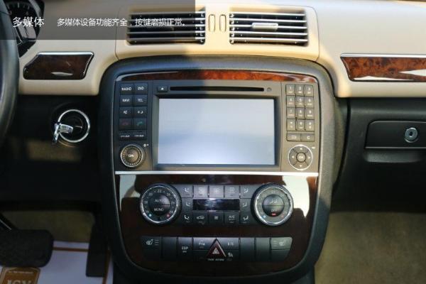 【西安】2011年1月 奔驰 r级 r300l 3.0 商务型 黑色 手自一体