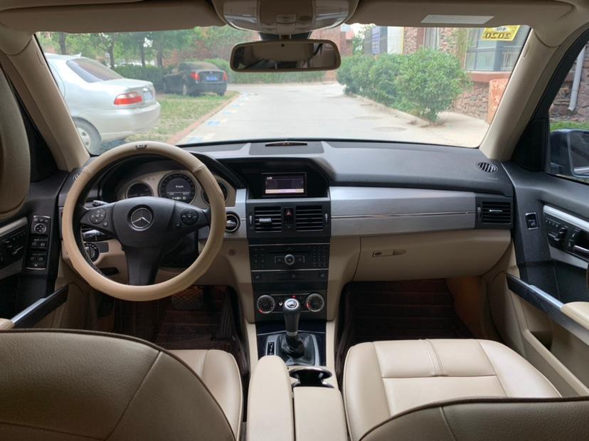 【济南】2010年6月 奔驰 奔驰glk级 2010款 glk 300 4matic 时尚型 手