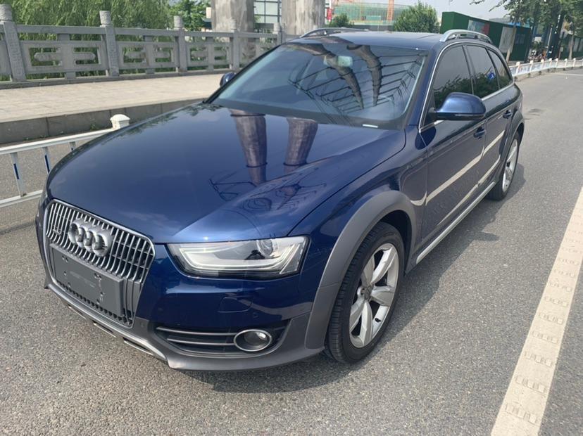 奥迪 奥迪a4 2014款 40 tfsi allroad quattro plus版 蓝色 自动档