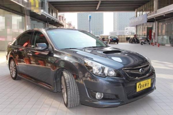 【六安】2010年3月 斯巴鲁 力狮 2.5gt 豪华导航版 灰色 自动档