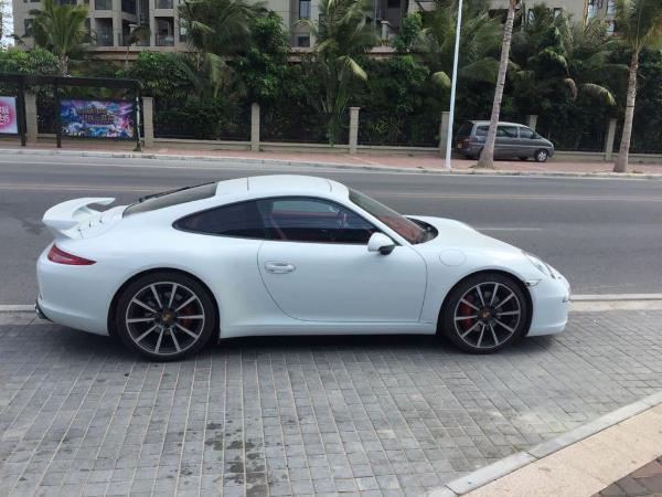 【三亚】2014年11月 保时捷 911 carrera s 3.8 白色 手自一体