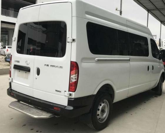 大通v80 上汽大通v806座加长版