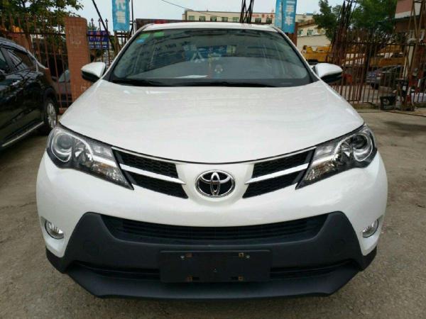 【惠州】2015年2月 丰田rav4 2.0l cvt风尚版 白色 自动档
