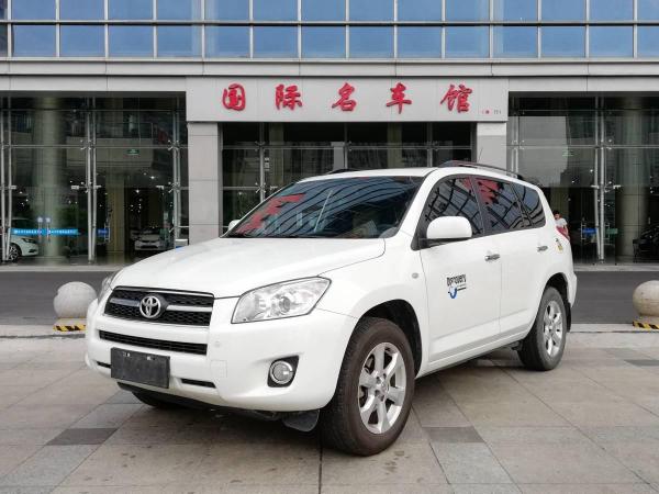 【杭州】2010年9月 丰田 rav4 2010款 2.0l 豪华升级版 白色 自动档