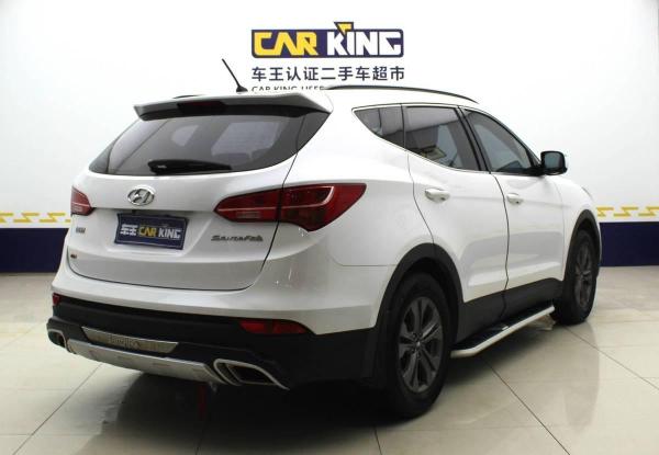 【济南】2014年3月 现代 胜达 新2.4l 四驱舒适型 手自一体
