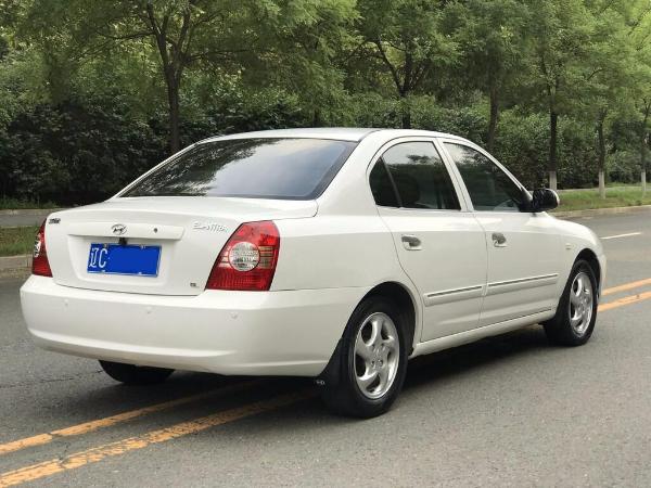 【鞍山】2004年8月 现代 伊兰特 1.6l gls at豪华型 自动档