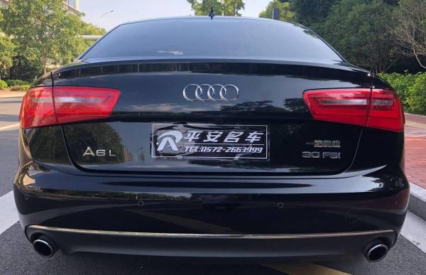 【湖州】2014年4月 奥迪 奥迪a6l a6l 30fsi技术型 黑色 自动档